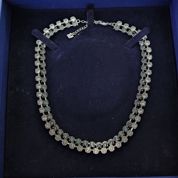 Swarovski Crystal Hot Narrow Double Collar Necklace Grey Silver - Picture 4 of 5